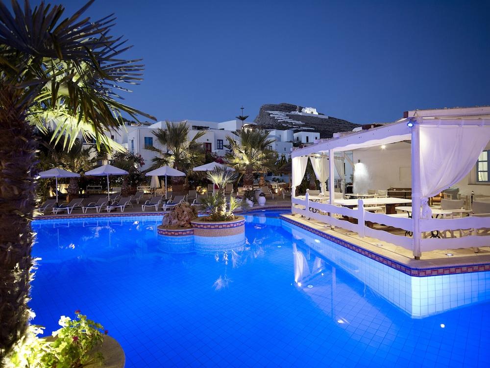 Polikandia Hotel Folégandros Exterior foto