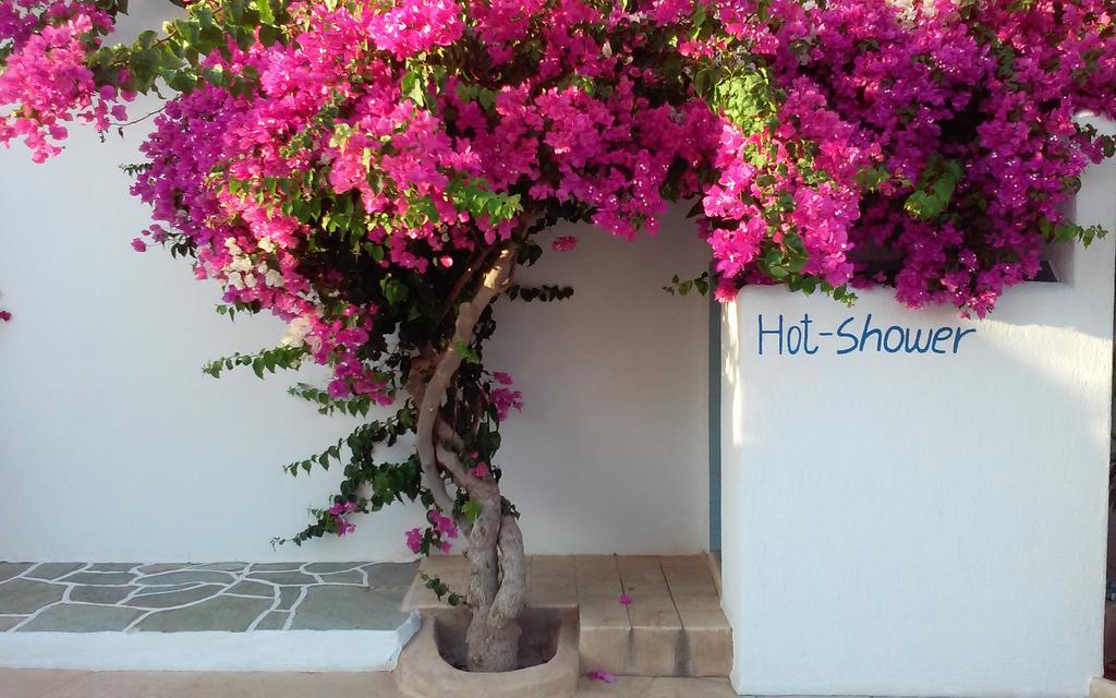 Polikandia Hotel Folégandros Exterior foto