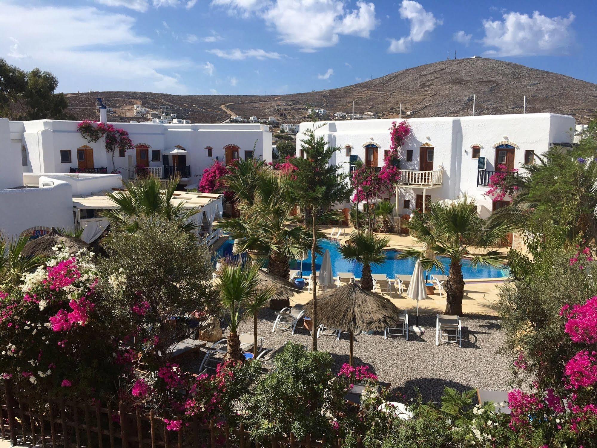 Polikandia Hotel Folégandros Exterior foto
